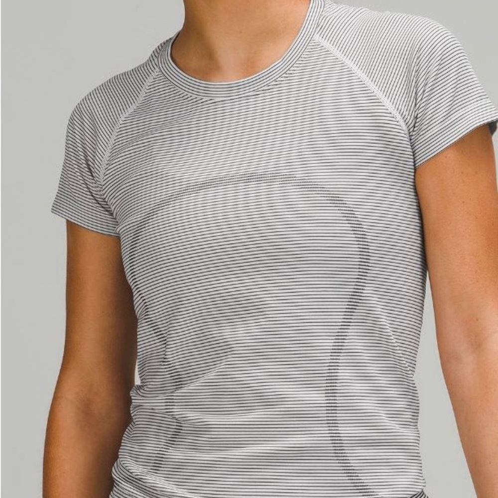 Lululemon swiftly tech